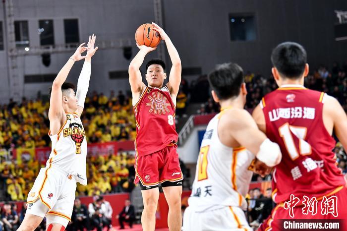 CBA焦点：美国球员古德温砍下30分助山西队取得四