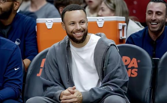 库里下周复查缺席场次或继续增加 勇士季后赛前